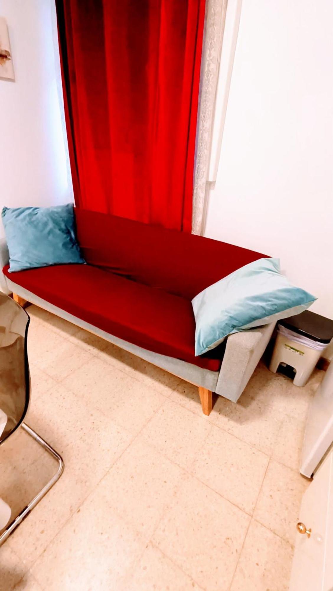 Hostal Estudios بادالونا المظهر الخارجي الصورة